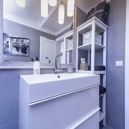 Luxury Art Apartment